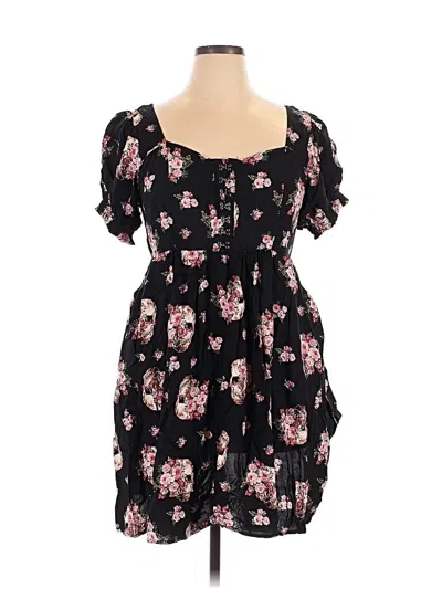Pre-owned Torrid Casual Dress In Black