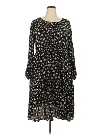 Pre-owned Torrid Casual Dress In Black