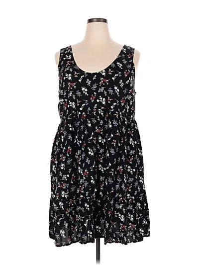 Pre-owned Torrid Casual Dress In Black