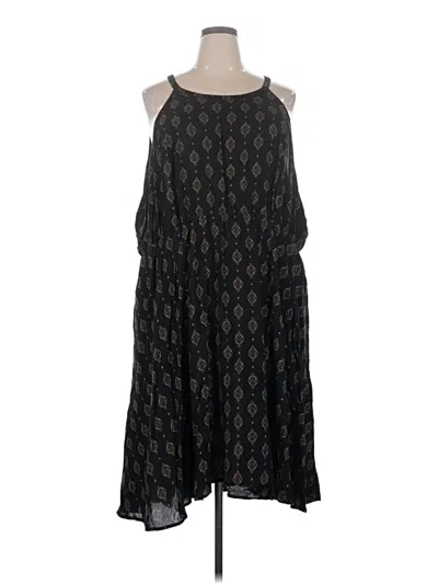 Pre-owned Torrid Casual Dress In Black