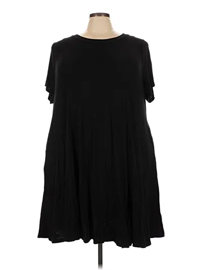 Pre-owned Torrid Casual Dress In Black