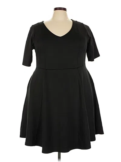 Pre-owned Torrid Casual Dress In Black