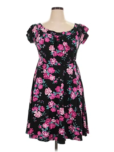 Pre-owned Torrid Casual Dress In Black