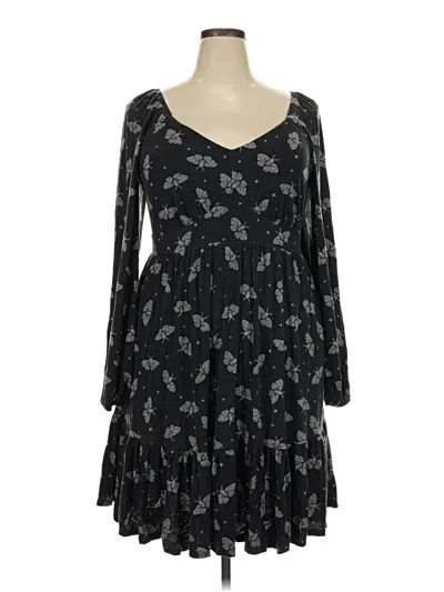 Pre-owned Torrid Casual Dress In Black