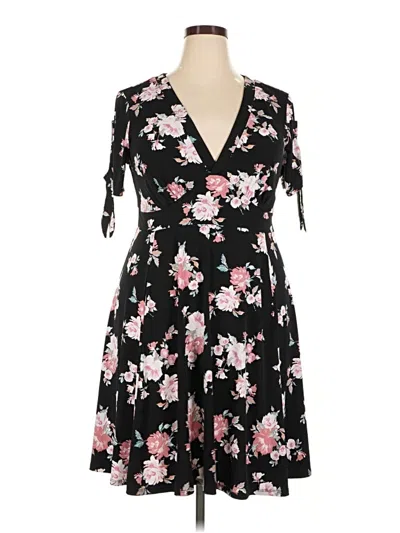Pre-owned Torrid Casual Dress In Black