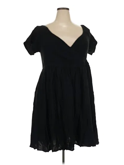 Pre-owned Torrid Casual Dress In Black