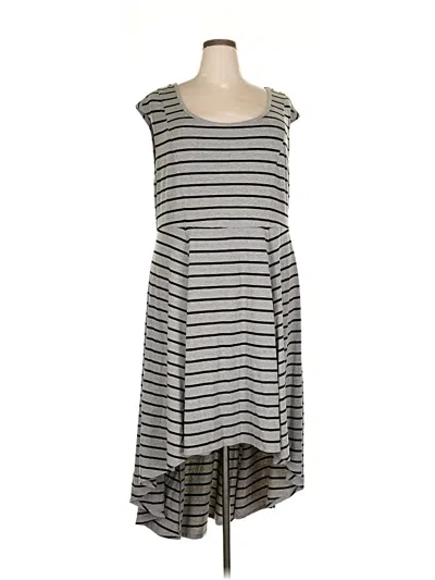 Pre-owned Torrid Casual Dress In Gray