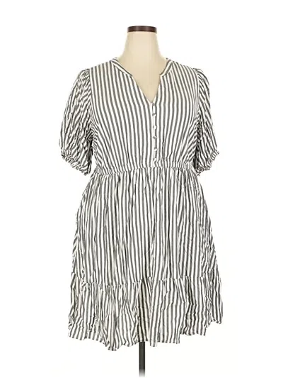 Pre-owned Torrid Casual Dress In Gray