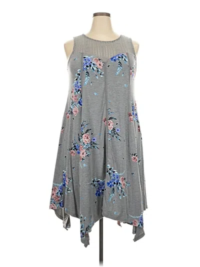 Pre-owned Torrid Casual Dress In Gray