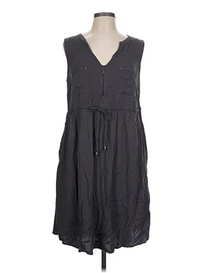 Pre-owned Torrid Casual Dress In Gray