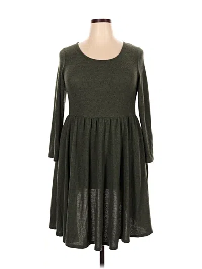 Pre-owned Torrid Casual Dress In Green