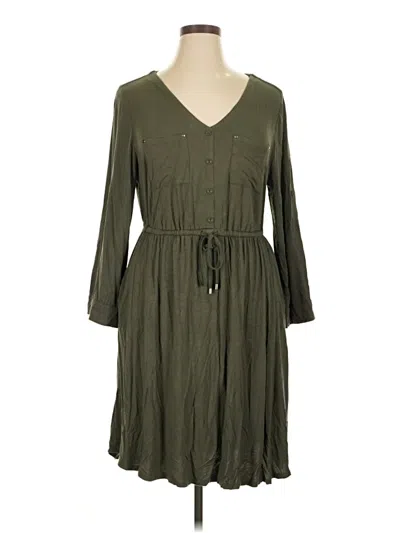 Pre-owned Torrid Casual Dress In Green