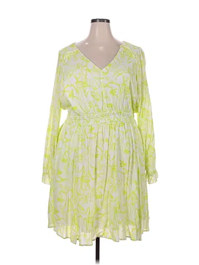 Pre-owned Torrid Casual Dress In Green