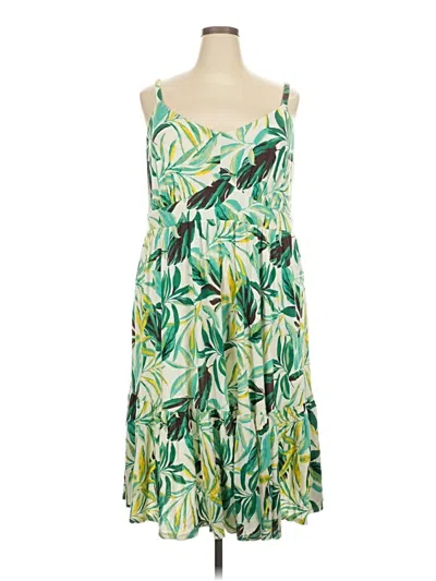 Pre-owned Torrid Casual Dress In Green