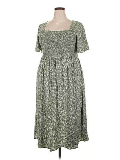 Pre-owned Torrid Casual Dress In Green