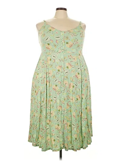 Pre-owned Torrid Casual Dress In Green