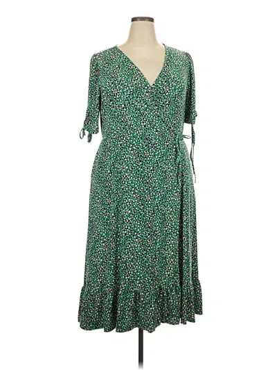 Pre-owned Torrid Casual Dress In Green