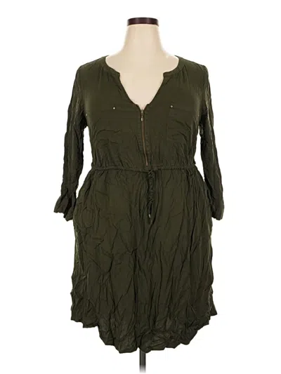 Pre-owned Torrid Casual Dress In Green