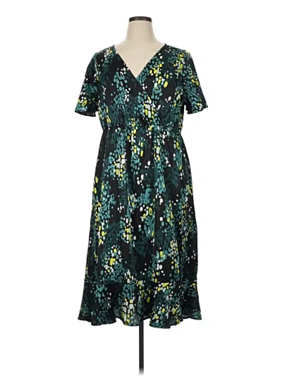 Pre-owned Torrid Casual Dress In Green