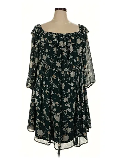 Pre-owned Torrid Casual Dress In Green