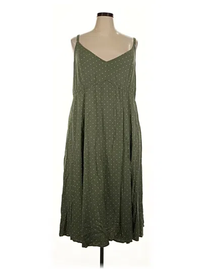 Pre-owned Torrid Casual Dress In Green