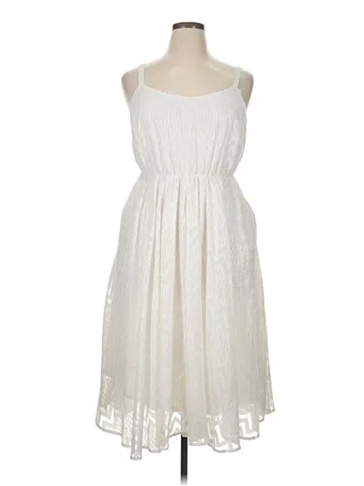 Pre-owned Torrid Casual Dress In Ivory