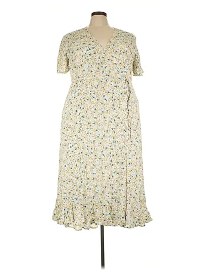 Pre-owned Torrid Casual Dress In Ivory