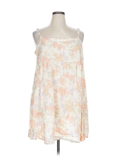 Pre-owned Torrid Casual Dress In White