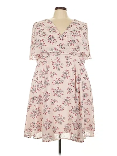 Pre-owned Torrid Casual Dress In White