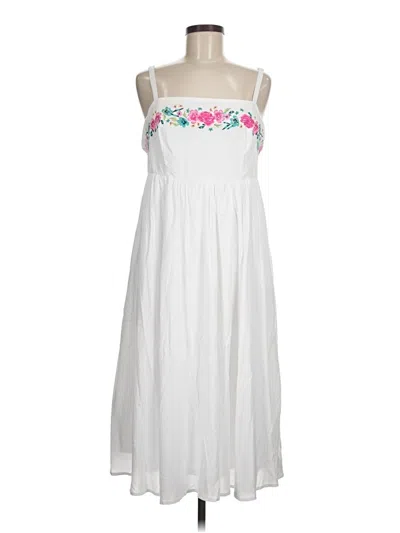Pre-owned Torrid Casual Dress In White