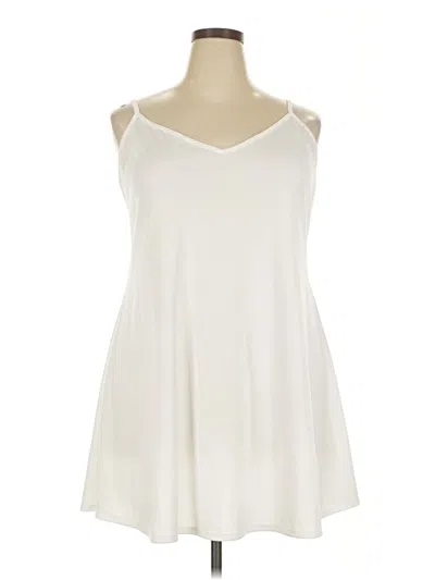 Pre-owned Torrid Casual Dress In White