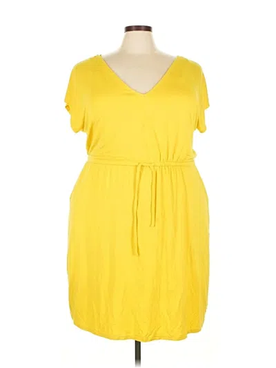 Pre-owned Torrid Casual Dress In Yellow