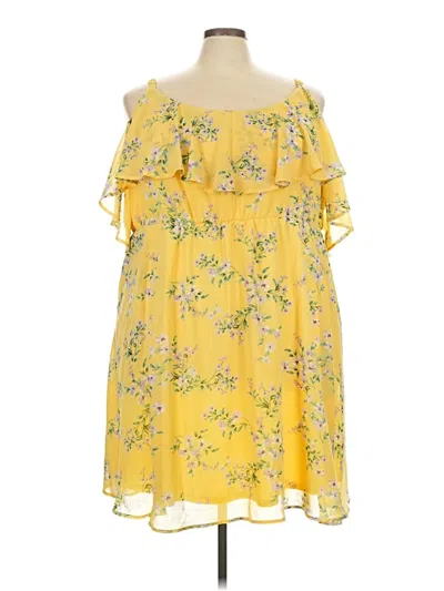 Pre-owned Torrid Casual Dress In Yellow
