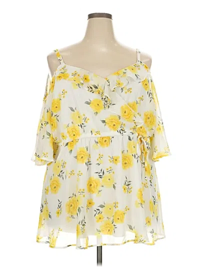 Pre-owned Torrid Casual Dress In Yellow
