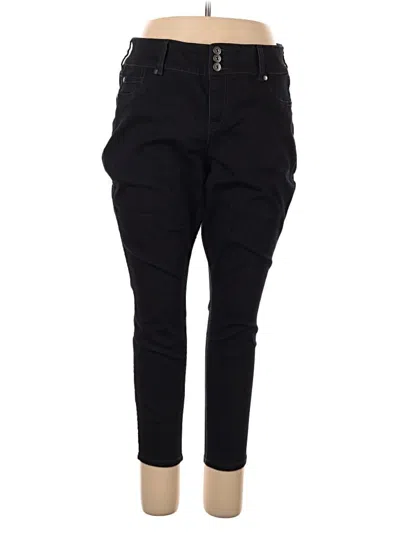 Pre-owned Torrid Casual Pants In Black