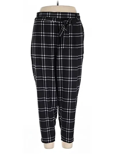 Pre-owned Torrid Casual Pants In Black
