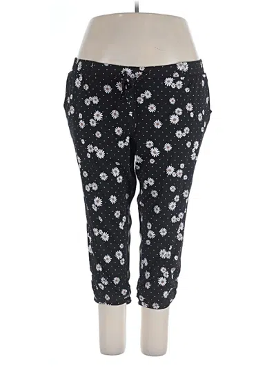 Pre-owned Torrid Casual Pants In Black