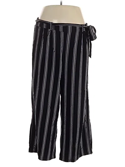 Pre-owned Torrid Casual Pants In Black