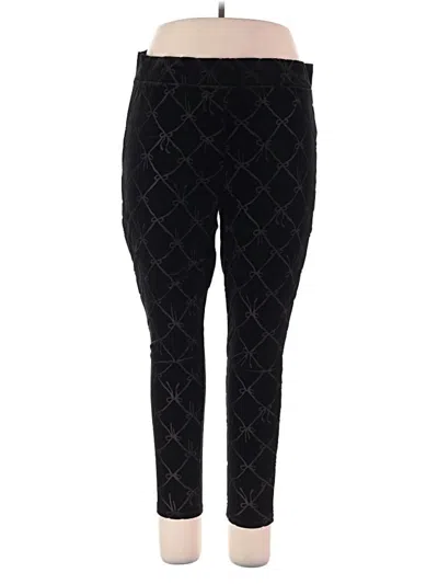 Pre-owned Torrid Casual Pants In Black