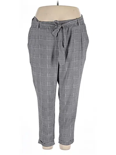 Pre-owned Torrid Casual Pants In Gray