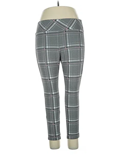 Pre-owned Torrid Casual Pants In Gray