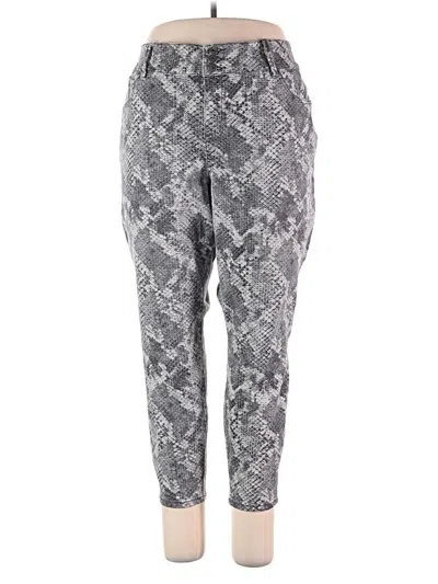 Pre-owned Torrid Casual Pants In Gray