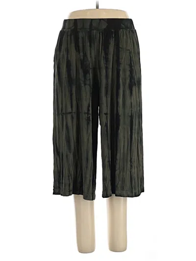Pre-owned Torrid Casual Pants In Green