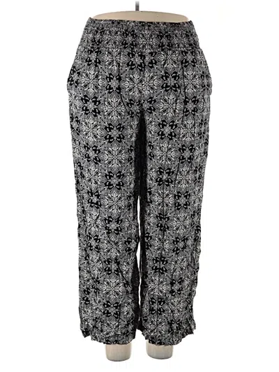 Pre-owned Torrid Casual Pants In Silver