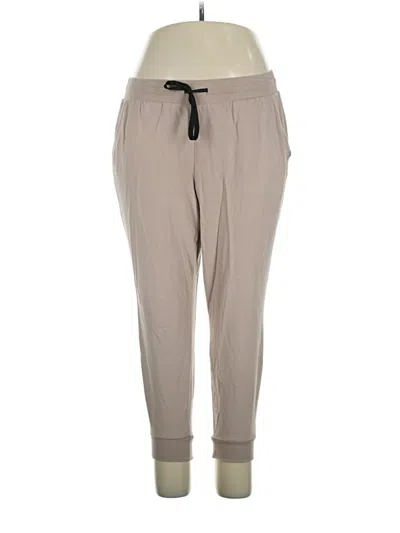 Pre-owned Torrid Casual Pants In Tan