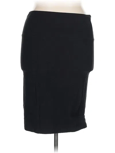 Pre-owned Torrid Casual Skirt In Black