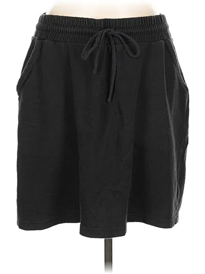 Pre-owned Torrid Casual Skirt In Black