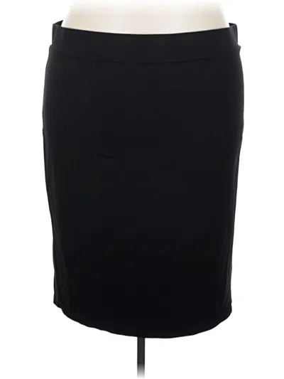 Pre-owned Torrid Casual Skirt In Black