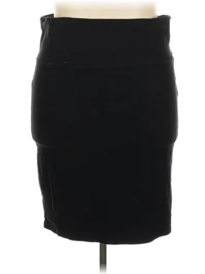 Pre-owned Torrid Casual Skirt In Black