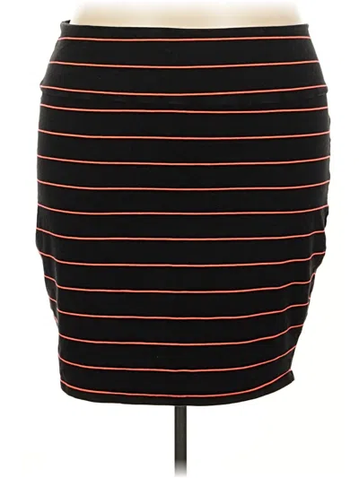Pre-owned Torrid Casual Skirt In Black